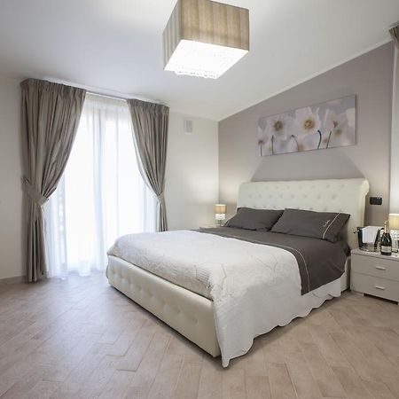 Amira Luxury Apartments Santa Maria Capua Vetere Eksteriør billede