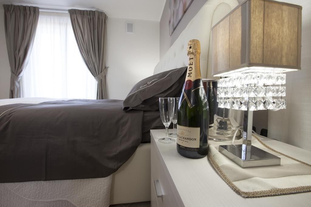 Amira Luxury Apartments Santa Maria Capua Vetere Eksteriør billede